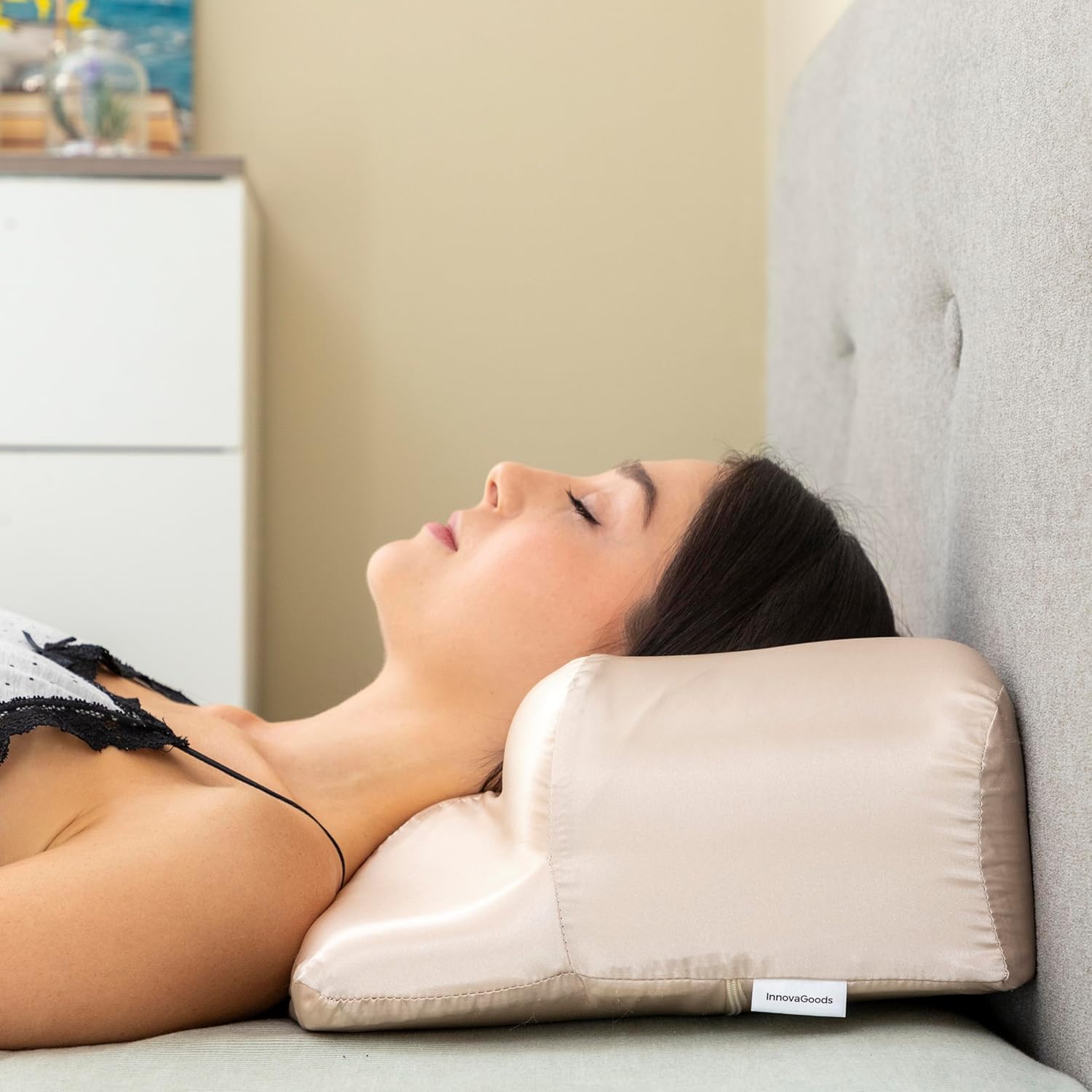 InnovaGoods Youthlow Anti-Wrinkle Cervical Pillow with Satin Cover